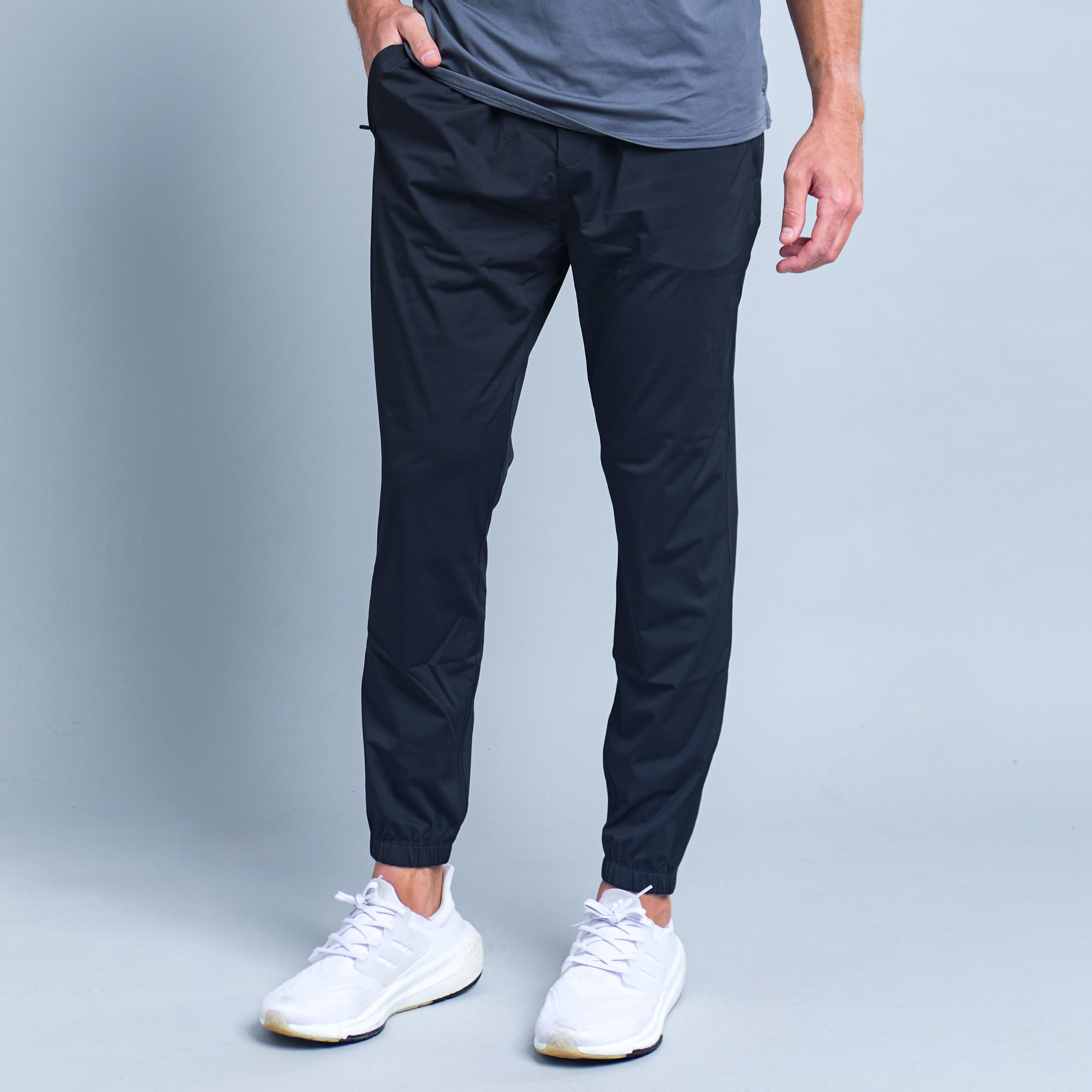 BREAKAWAY JOGGER