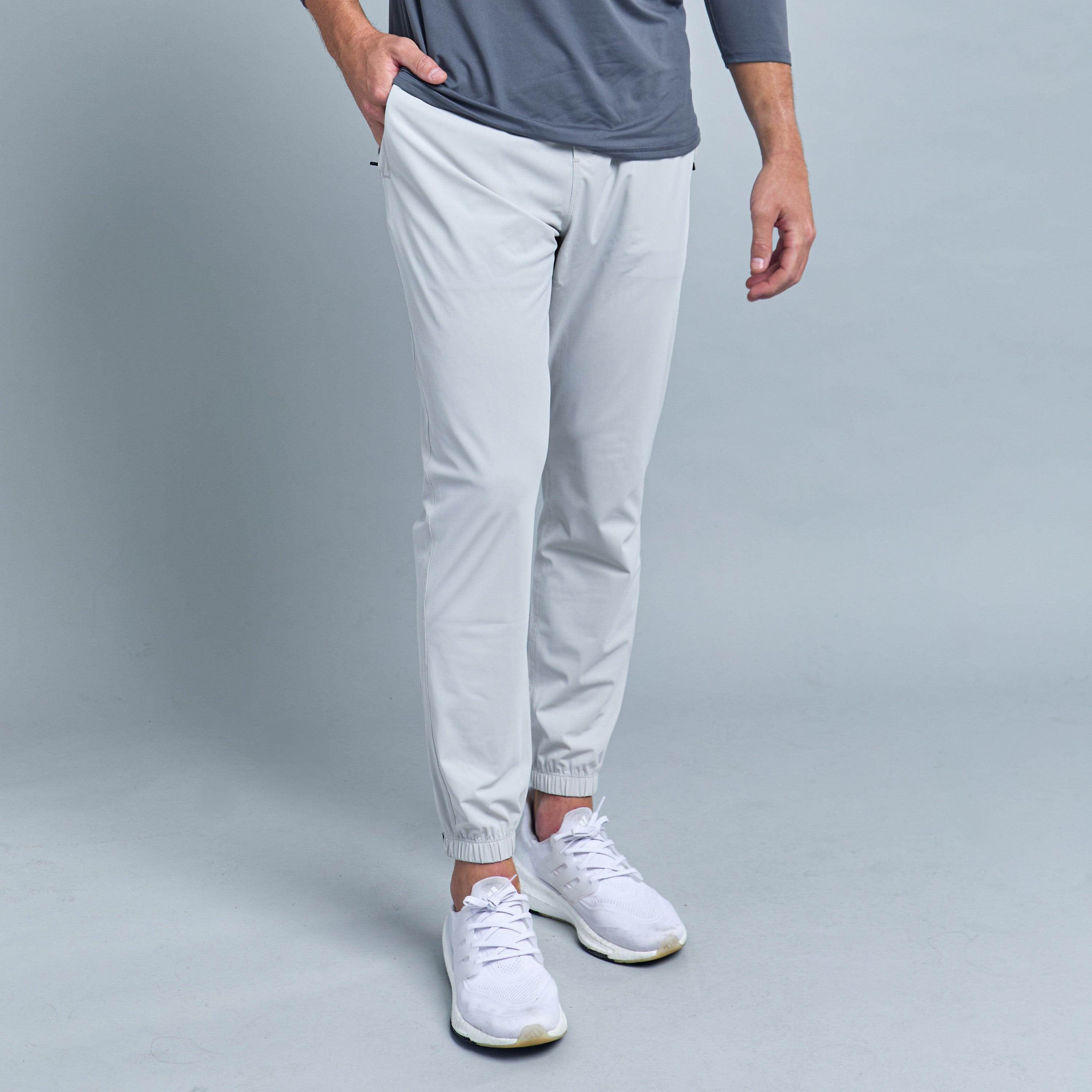 BREAKAWAY JOGGER