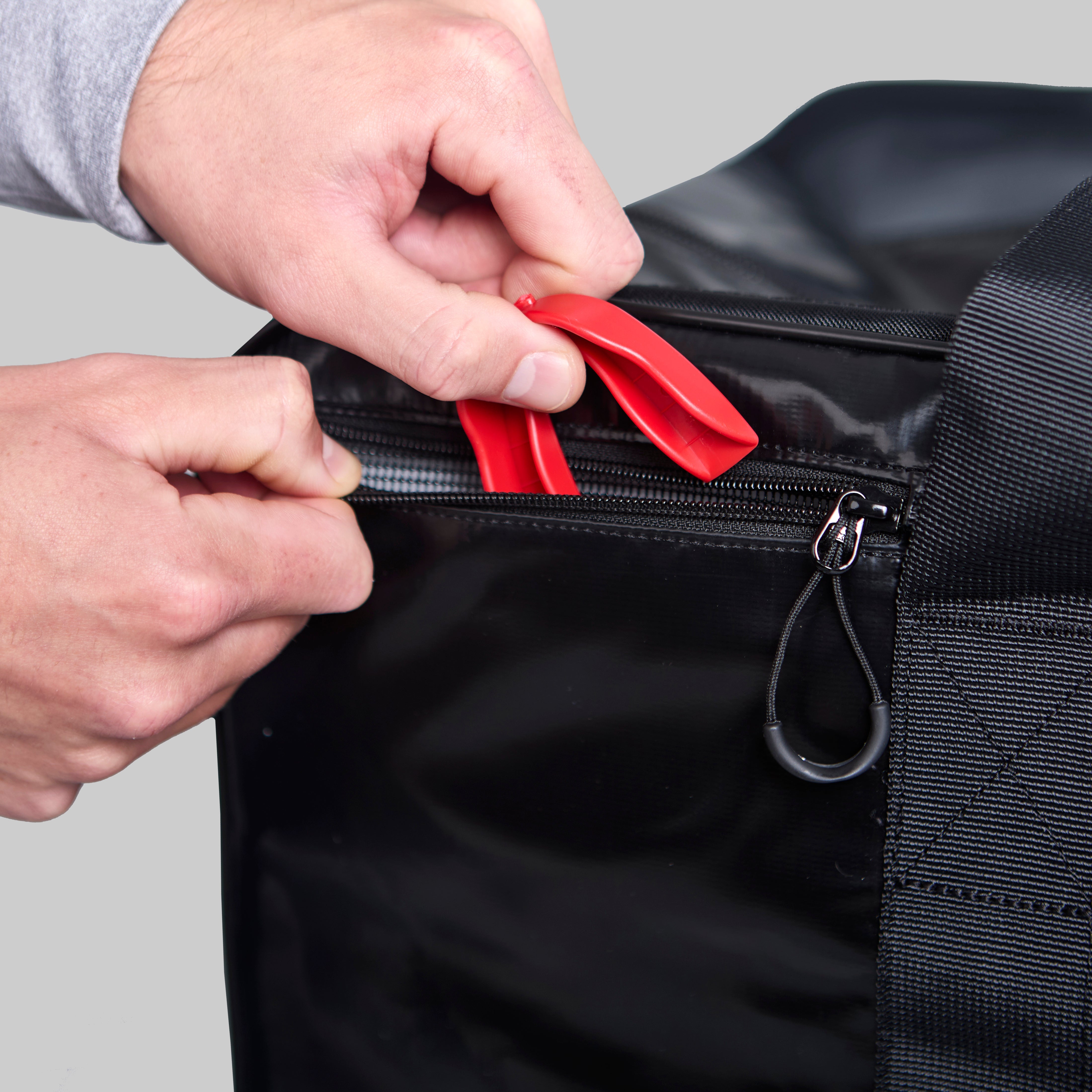 YAKSAK HOCKEY BAG