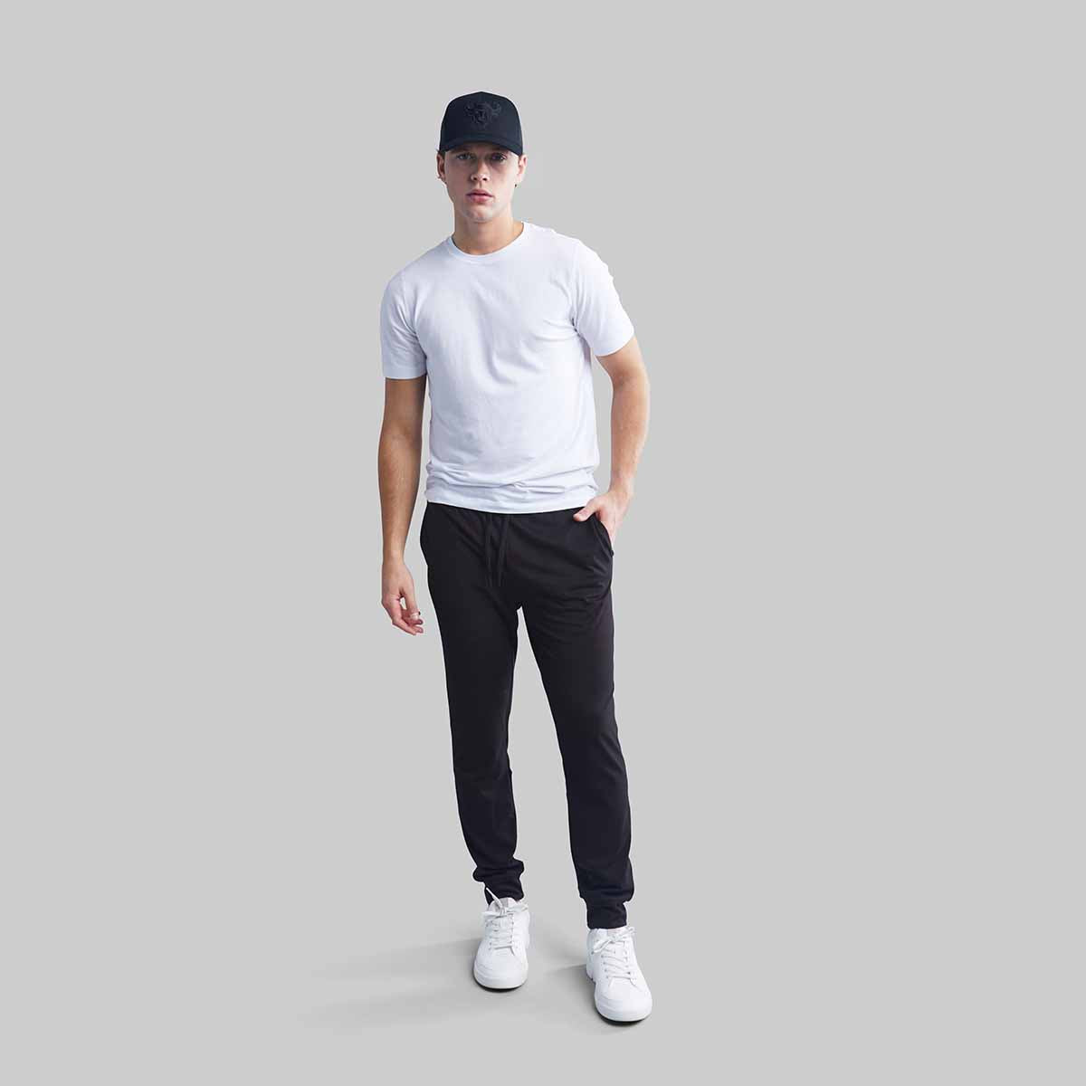 BLACK PERFORMANCE FLEECE JOGGERS