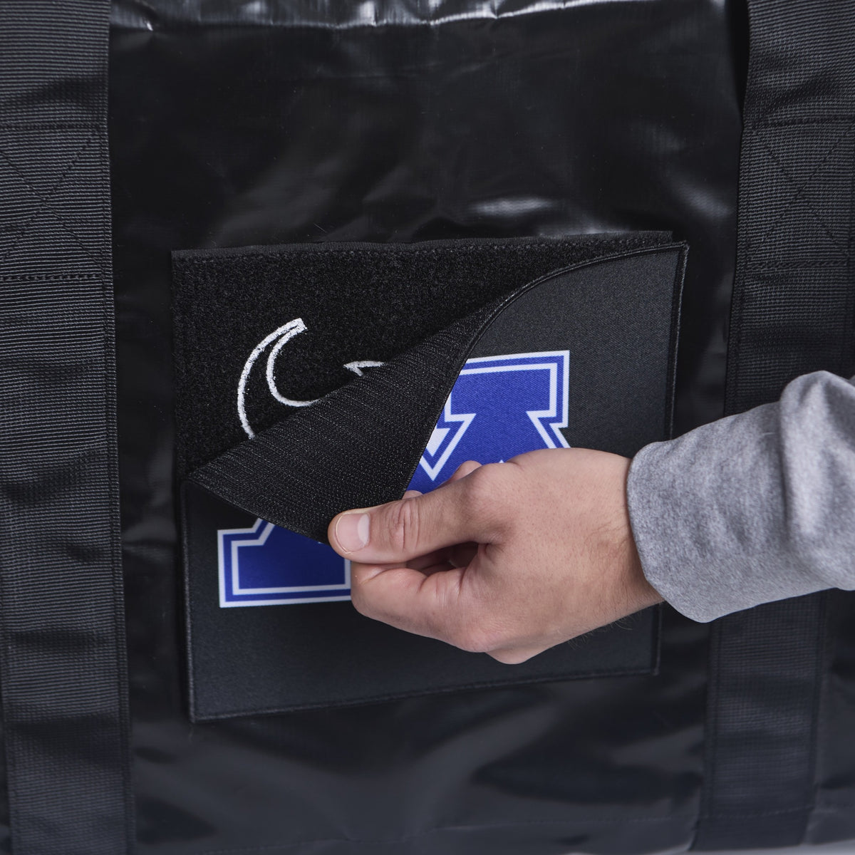 YAKSAK HOCKEY BAG